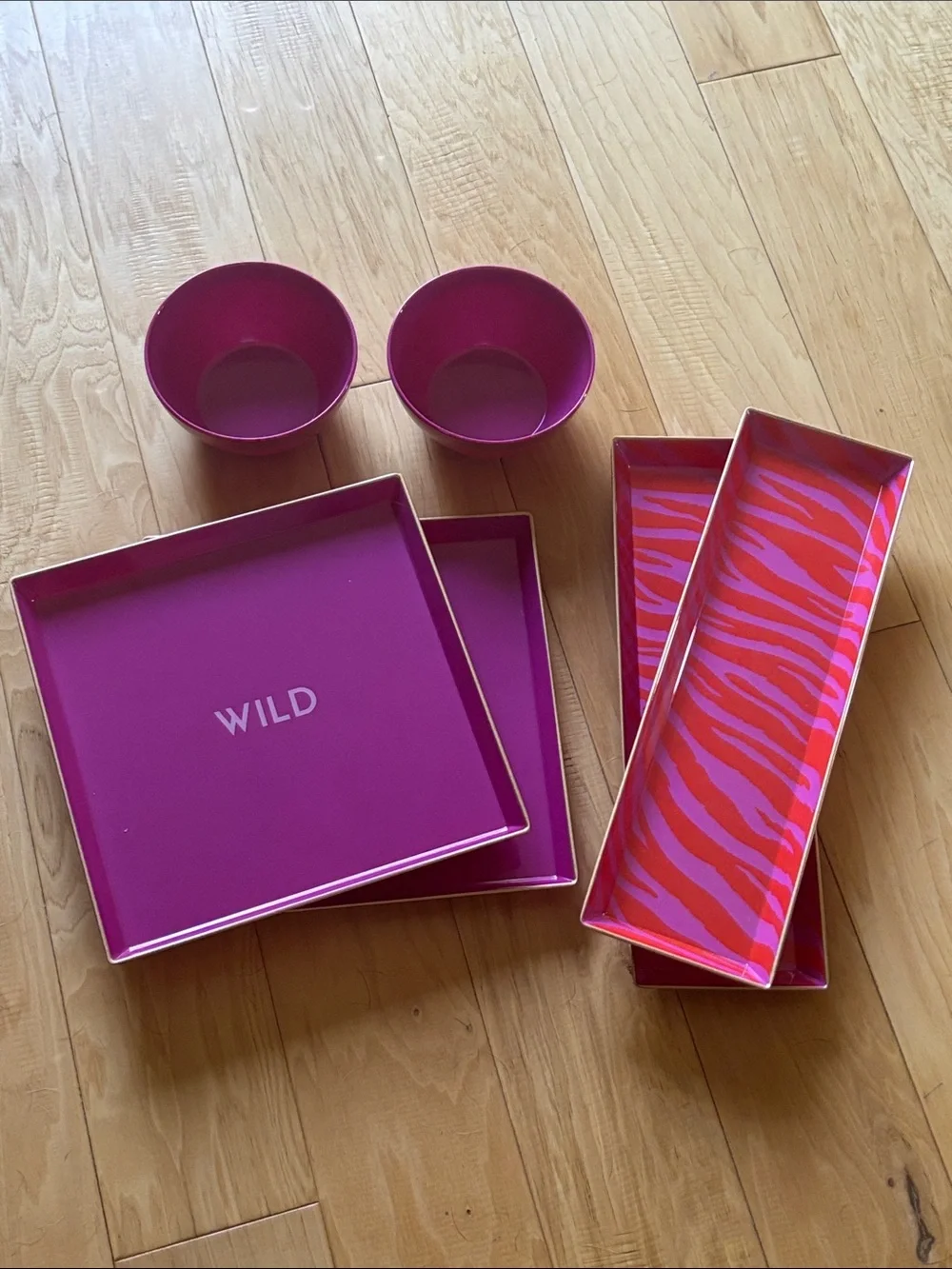 Celebrate It Pink Jungle Serving Pieces, Lot of 6. Fuchsia, with Gold Trim. NWT.